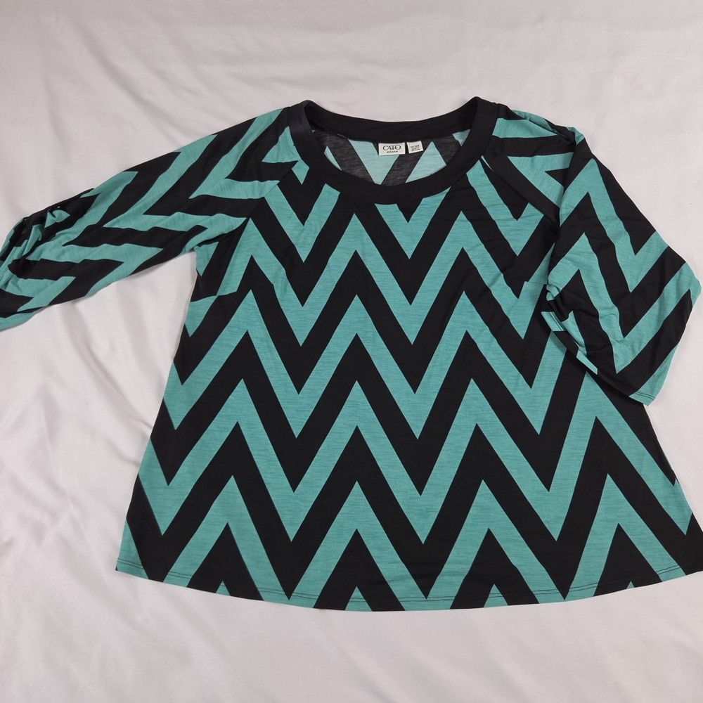 Cato Top turquoise and black chevron Blouse 14 / 16 W, 3/4 Sleeve, Scoop neck